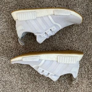 Adidas NMD R1 triple whites w/gum bottom